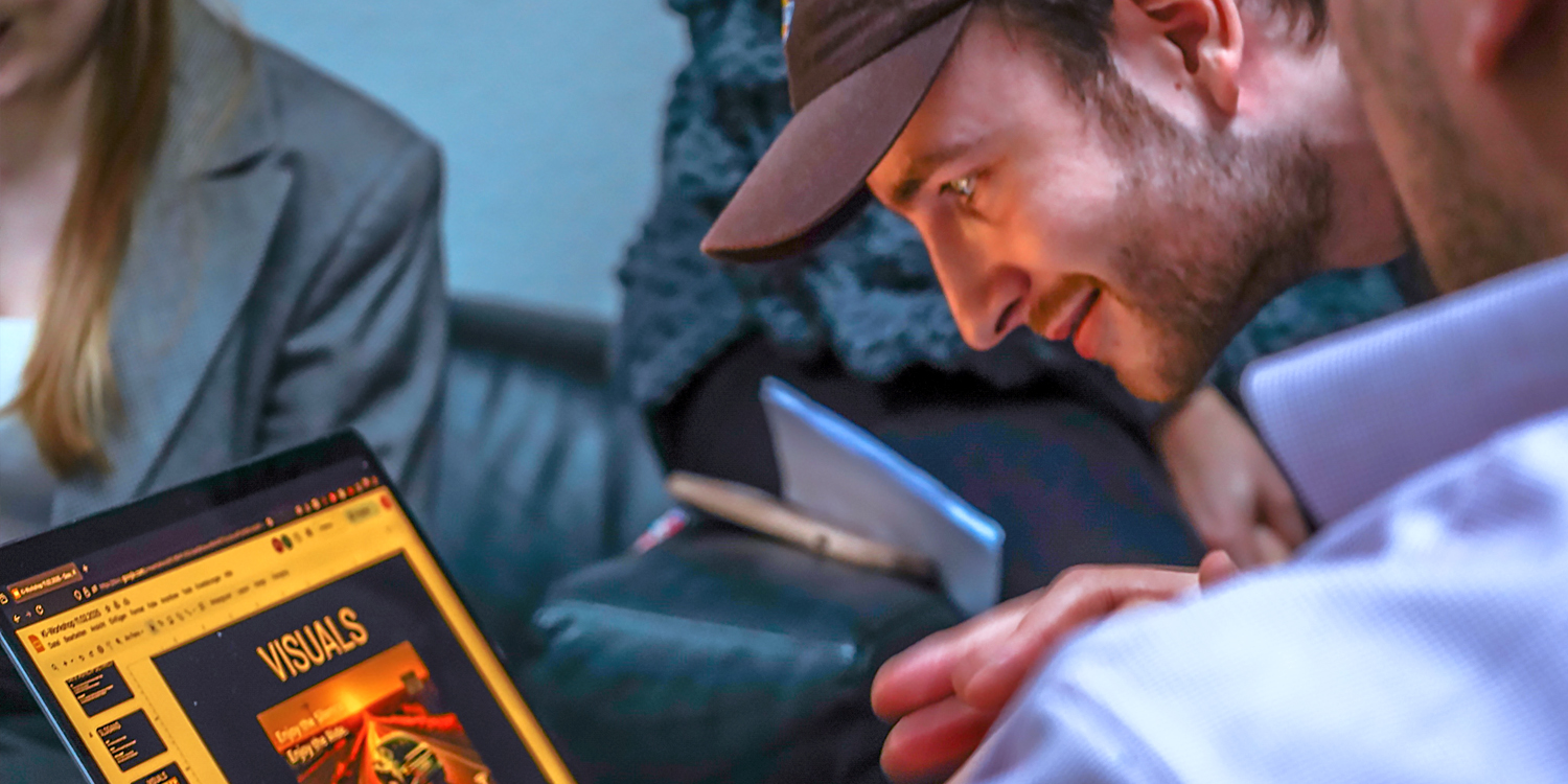 Zusammen kreativer: Unser Bild-KI-gestützter Kampagnen-Workshop